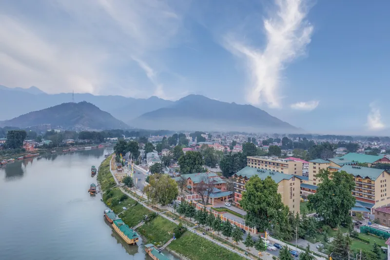 Radisson Collection Riverfront, Jammu & Kashmir, wedding venue view 2