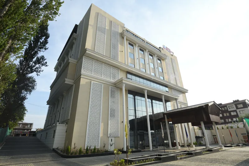 Ramada Encore by Wyndham Rajbagh Srinagar, Srinagar, wedding venue
